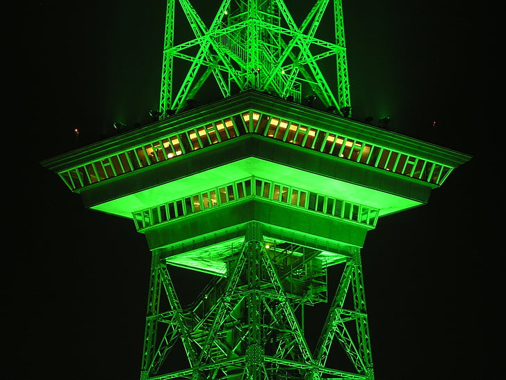 radiotårn, Berlin, nat, grøn, belyst, belysning, neon grøn