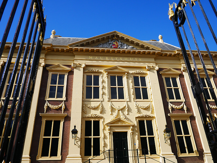 mauritshuis, museum, the hague, entrance, blue sky, building, monument