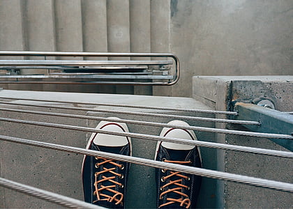 Mandriles (Chucks), Converse, zapatillas de deporte, calzado, moda, hueco de la escalera, acero