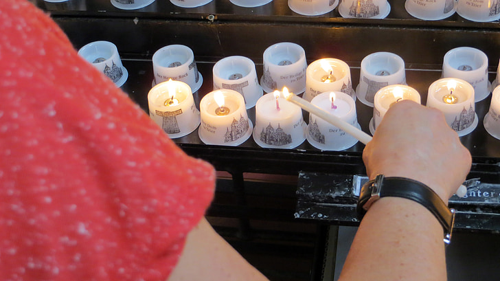 Kerzen, Kirche, Gedenken, Denkmal-Kerzen, Licht, Flamme, Glauben