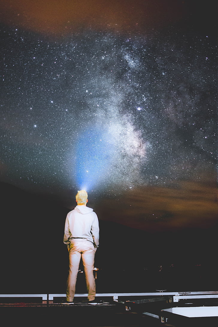 mees, vaatab, taevas, maali, tähed, Galaxy, Linnutee