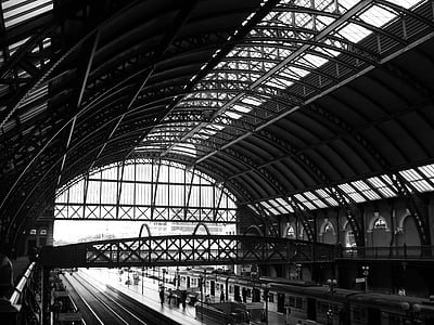 togstasjon, lys stasjon, São paulo, Brasil, arkitektur, tog