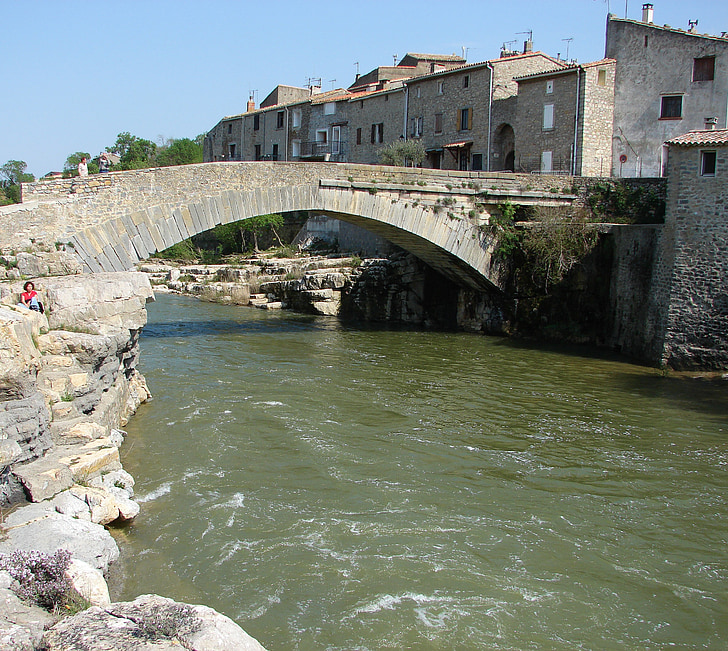 Franciaország, Corbières, középkori falu, híd, folyó, építészet, Európa
