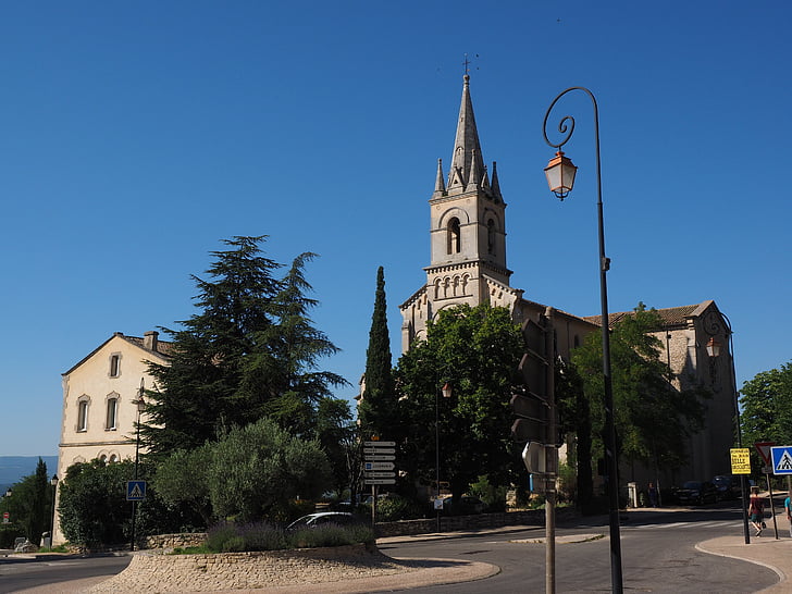 bonnieux, village, community, church, french community, provence, department of vaucluse