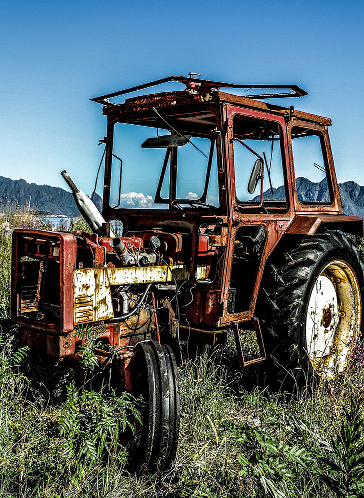 tractor, wreck, old, broken, vehicle, abandoned, machine