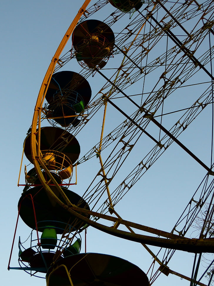 Ferris wheel, braukt, karuselis, vecais, vakarā, Bukhara, Uzbekistāna