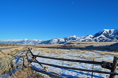 absaroka mountain range, yellowstone national park, montana, usa, fence, road, snow