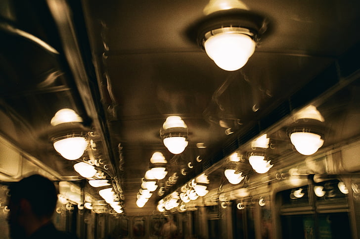 osoba, unutar, Pa, svijetli, vlak, ljudi, Sankt Peterburg Metro