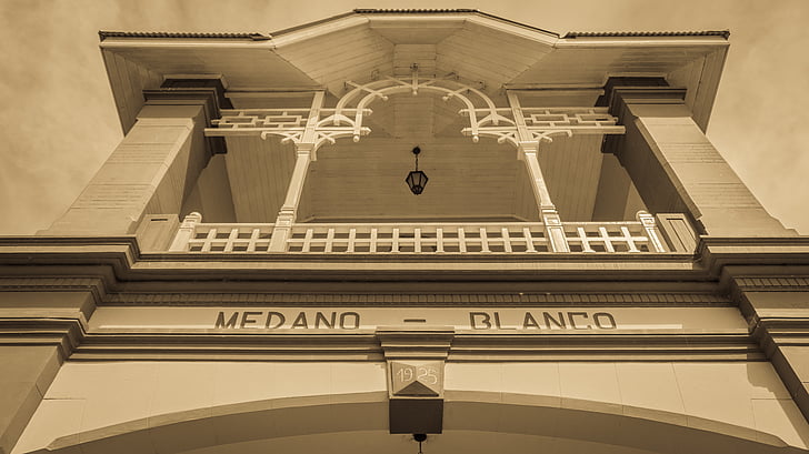 old, white medano, house, architecture, building Exterior
