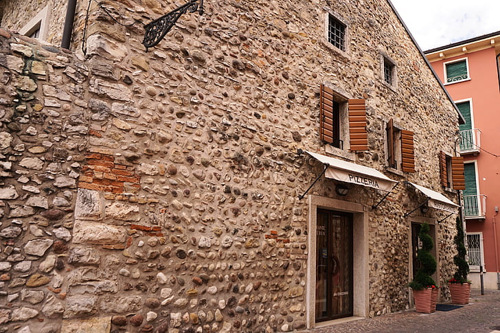 Domů Návod k obsluze, Pizzeria, Itálie, Bardolino, staré, fasáda, Lago di Garda