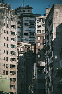 ciudad, alto de la subida, edificio de varios pisos, edificio de hormigón, escena urbana, exterior del edificio, arquitectura