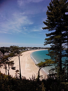 Pantai, Saint-cast-leguildo, dilihat dari ujung penjaga