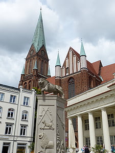 schwerin, mecklenburg western pomerania, state capital, church, dom, monument, lion