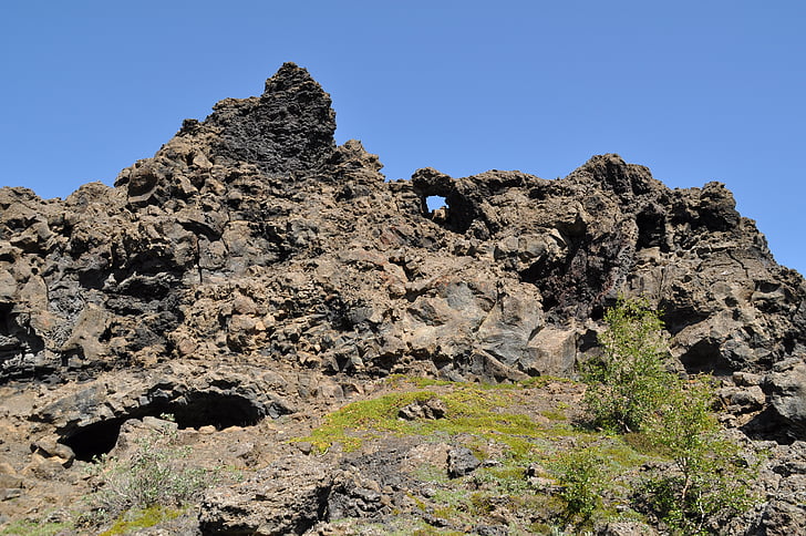 Islandija, dimmuborgir, rock, kamni, vlečni trnek