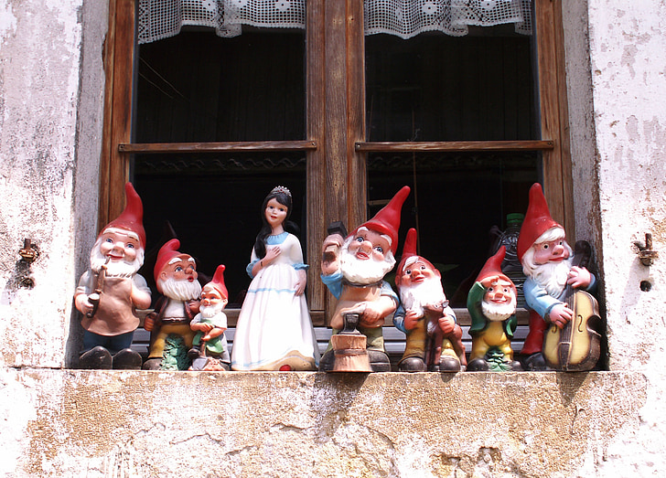 snow white, dwarfs, figures, window, cheesy, colorful, seven dwarfs