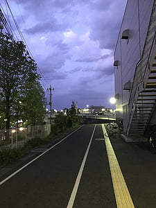 Minami-osawa, tramonto, strada