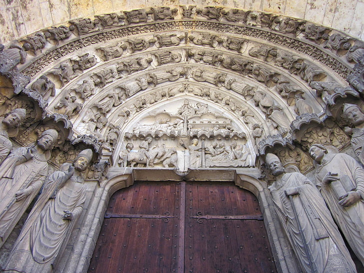 Chartres katedrāle, confessors portāls, dienvidu transeptu, lieveņa, austrumiem portāls, viduslaiku, katedrālē