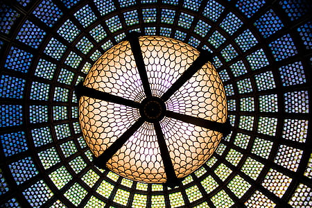 cúpula de Tiffany, candelabro, vidro, teto de vidro, luz, simetria, cúpula de vidro da arte