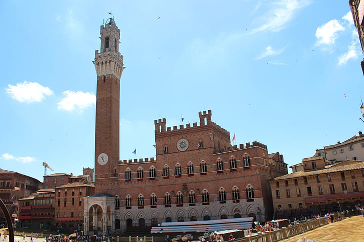 Piazza, Siena, Belediyesi, Toskana