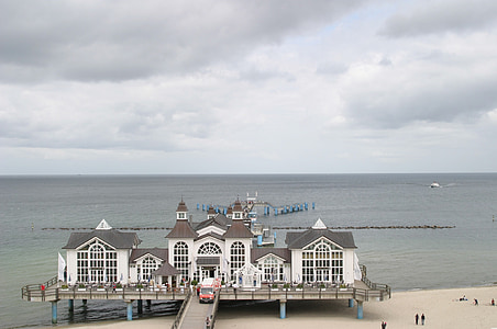 Rügen-sziget, Beach, Binz, tenger, tengerparti üdülőhely, tengeri híd