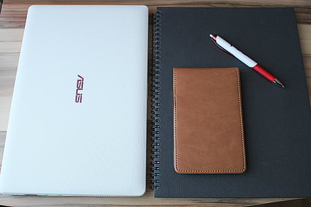 computador portátil, caneta, caderno, escritório, escritório em casa