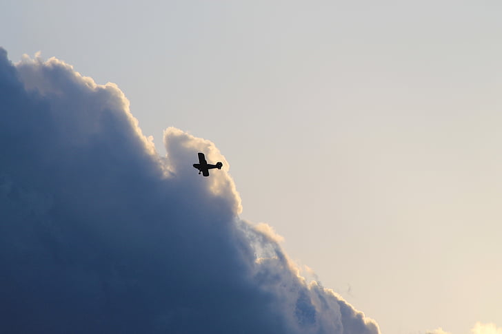 Split, BI-plane, exhibición aérea, nubes tormentosas, avión, Aviación, vuelo
