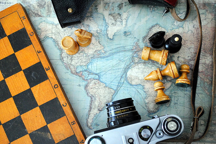 jeu d’échecs, appareil photo, carte du monde, à l’intérieur, aucun peuple, gros plan, Journée