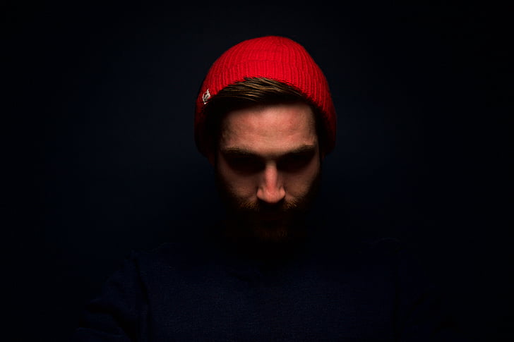 gens, homme, Guy, visage, rouge, Beanie, sombre