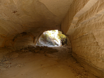 Vallée des roses, Cappadoce, Cave, percée, tunnel, Turquie