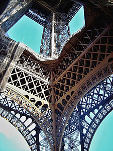 la torre eiffel, Parigi, Francia, in acciaio, Monumento, architettura, costruzione