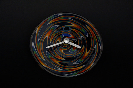 Uhr, Glaskunst, Glas-Uhr, Farbenspiel
