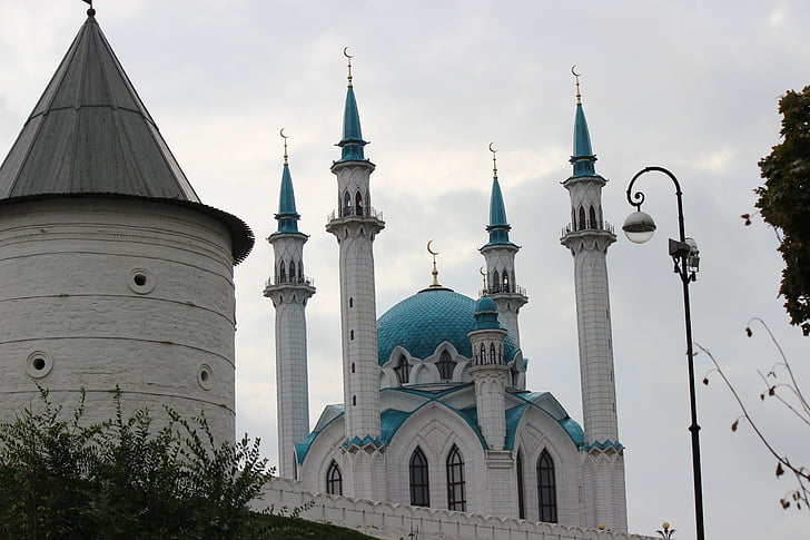 Mesquita, Kazan, o kremlin