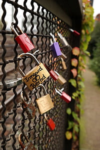 castle, love, love locks, loyalty, padlocks, promise, romantic