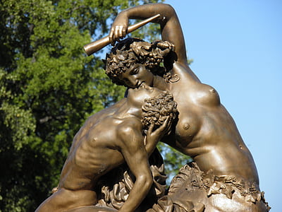 Parc tête d’or, Lyon, France, statue de, couple
