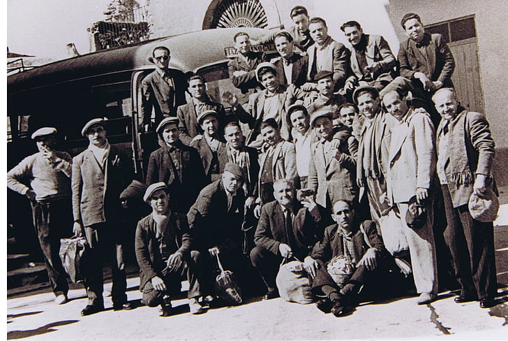 50's, mijnwerkers, Sicilië, bus