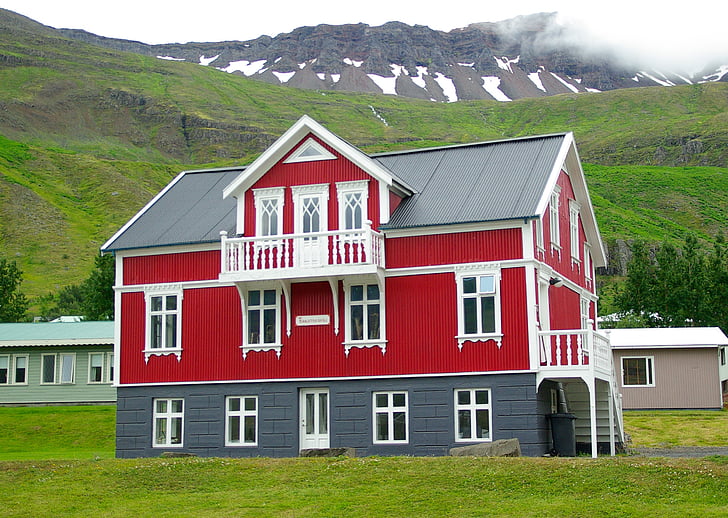house, iceland, seyðisfjörður, fjord, house painted
