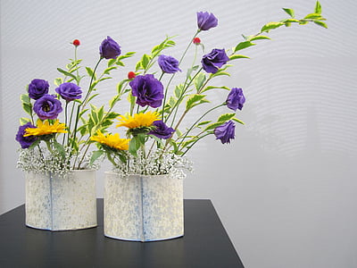 floral greeting, table decorations, ikebana, filigree, campanula, flower, purple