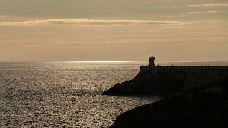 Deniz feneri, Toskana, Piombino, İtalya, akşam ışığı, ışık geri, Deniz