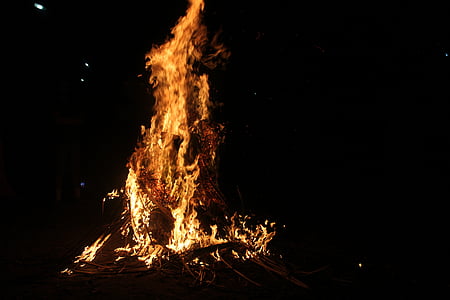 Bonfire, тъмно, тъмнината, огън, дърва за огрев, пламък, изгаряне