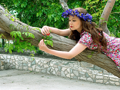 girl, nature, wreath, people, spring, living nature, girls