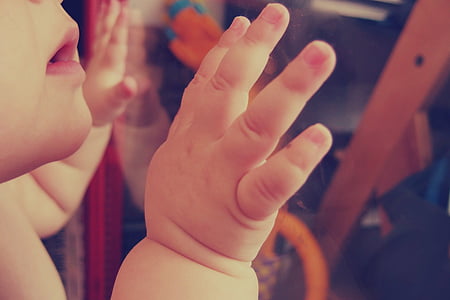 μωρό, s, χείλη, χέρι, το παιδί, τα χέρια, στόμα