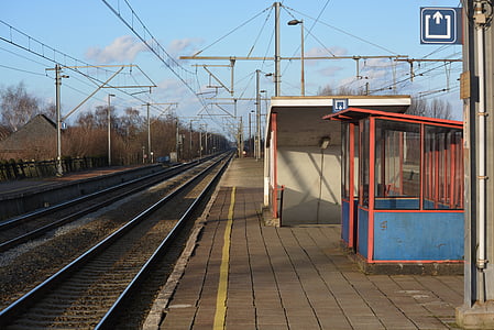 Estação, faixas, estrada de ferro, cabine de guarda
