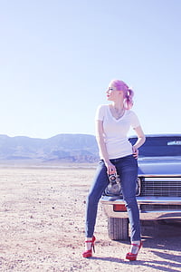 cámara, coche, desierto, zapatos de tacón altos, Impala, modelo, persona