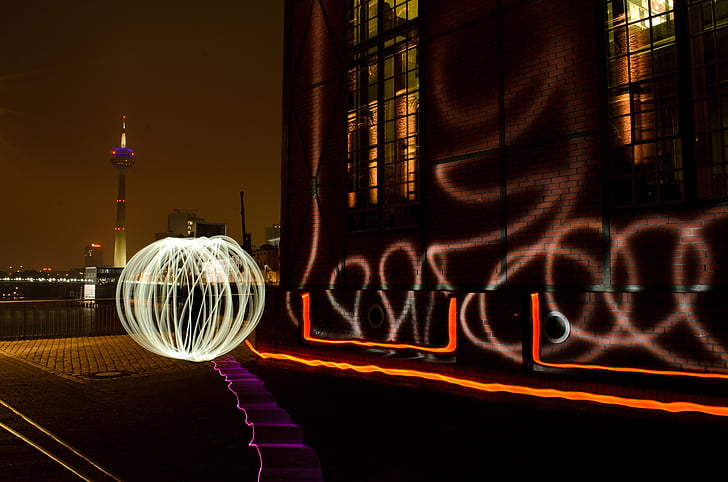 Düsseldorf, Porto de mídia, à noite, arquitetura, edifício, Porto, fachada