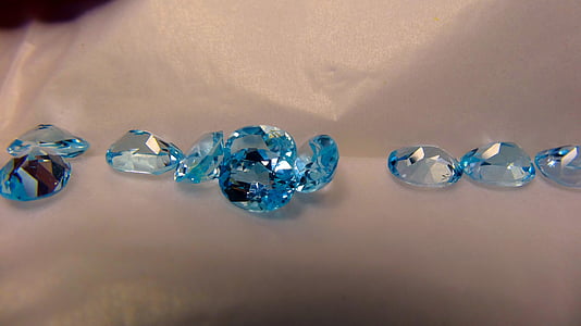 blå topaz, gemstone, kostbar sten, perle, mineral, halvedelstener, juvel