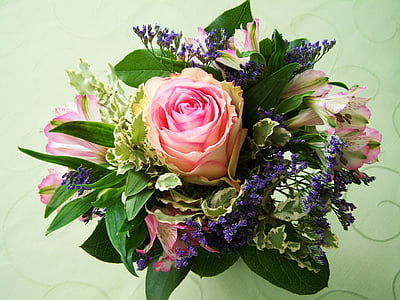 ķekars puķes, jauktu ziedu, grieztu ziedu, pušķis, daba, rozā krāsa, aktualitāte