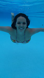 Moterys, plaukimo baseinas, gražu, gražus, šypsena, gražu, gražus, mėlyna, Jauni