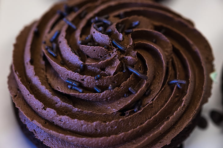 chocolate icing, cupcake, frosting, decorated, swirl, tasty, snack