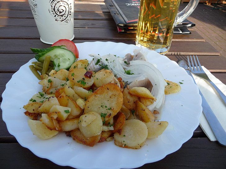 fried potatoes, eat, restaurant, hearty, lunch