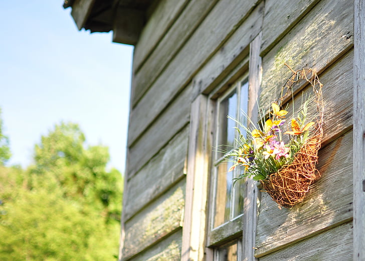 wood house, rural, basket of flowers, cabin